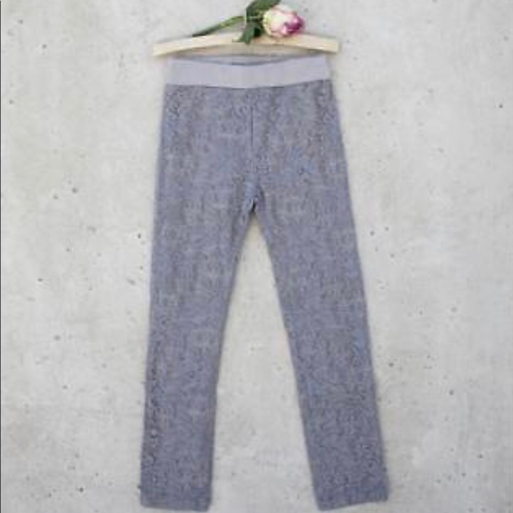 NEW Joyfolie Grey Lace Leggings